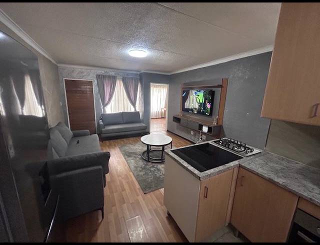 2 BEDROOM APARTMENT FOR SALE IN WESTDENE